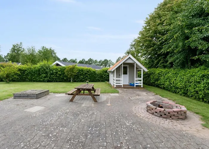 Chrisse - 250m From The Sea By Interhome بيت للعطل