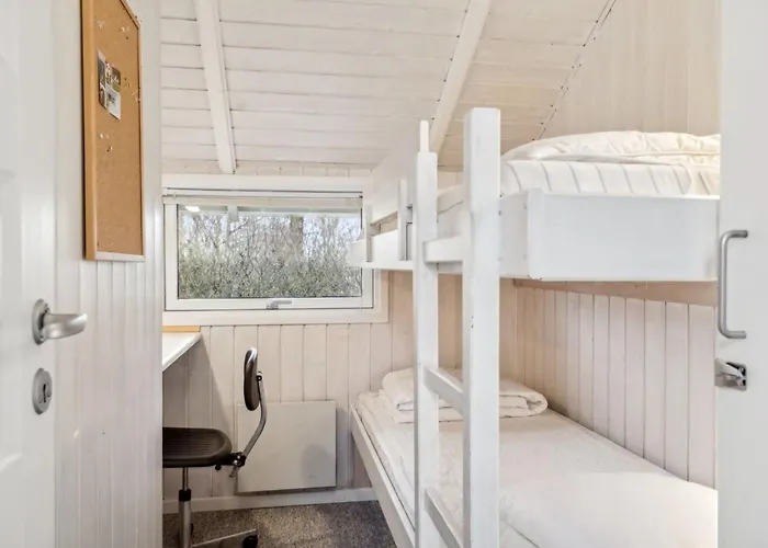 Chrisse - 250m From The Sea By Interhome بيت للعطل